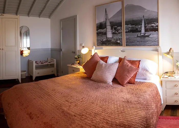 Casa De Basalto Lajes do Pico