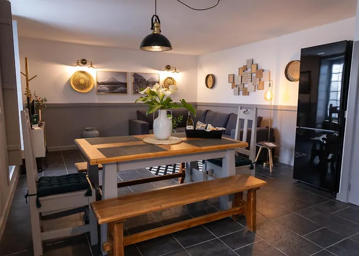 Casa De Basalto Lajes do Pico