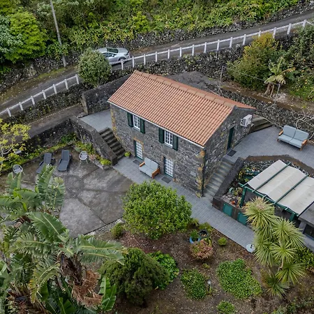 Casa De Basalto בית נופש *