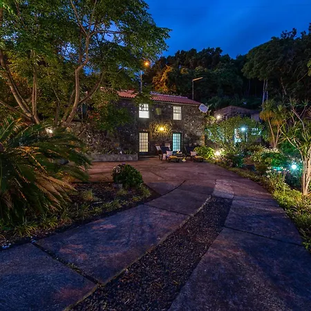 Casa De Basalto Holiday home